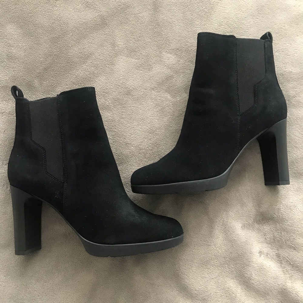 New Geox Boots Brand New in Box! Black Annya Boots in Goat Suede SZ 8